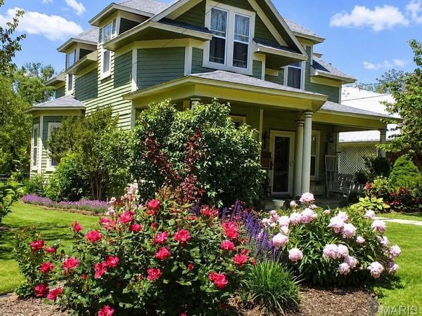 517 S Jefferson Street , St James, MO 65559