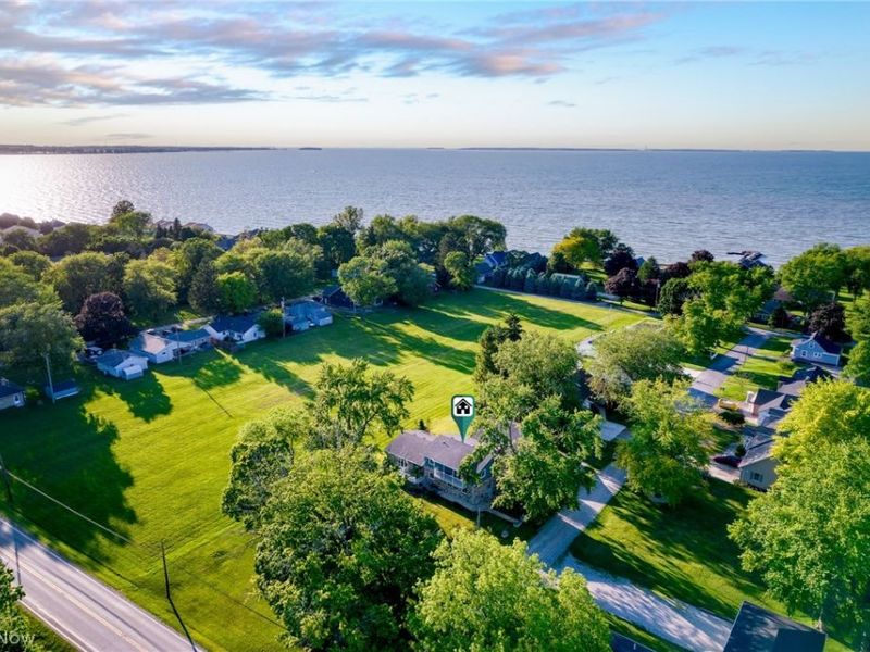482 N Hillcrest Drive, Lakeside Marblehead, OH 43440 Photo 6