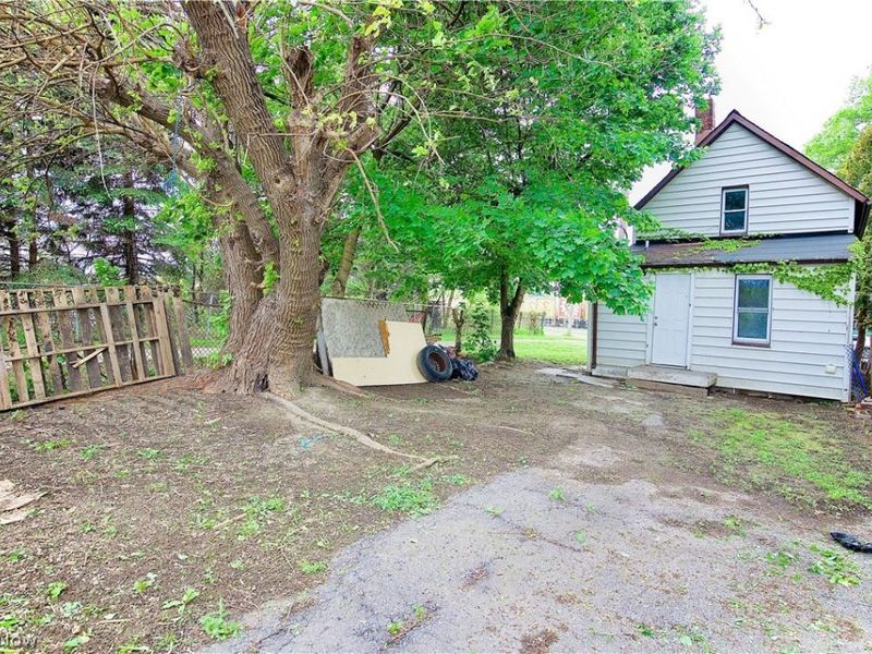 3097 W 106th Street , Cleveland, OH 44111 Photo 21