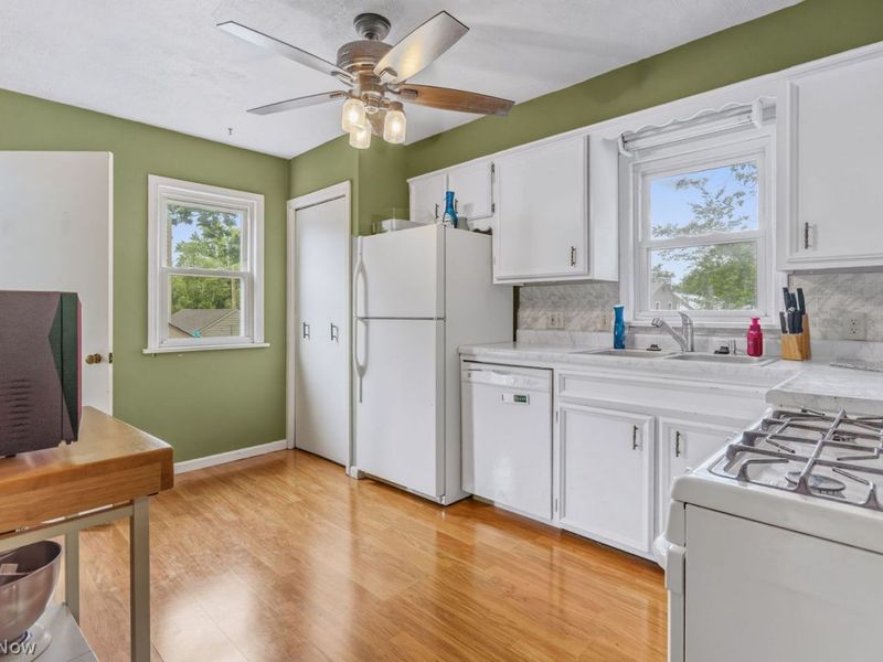 510 38th Street NW, Canton, OH 44709 Photo 5