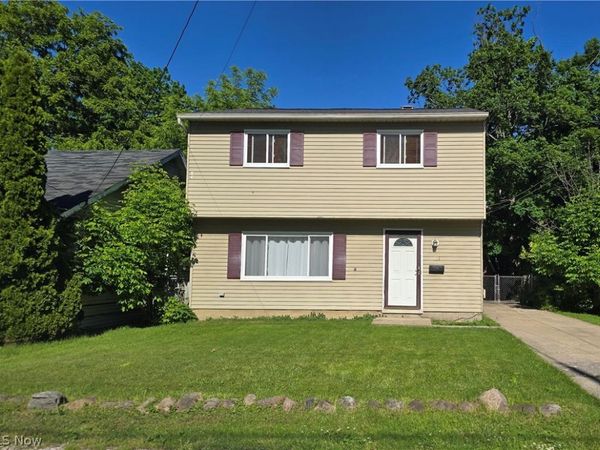 871 Shadowrow Avenue , Willoughby, OH 44094