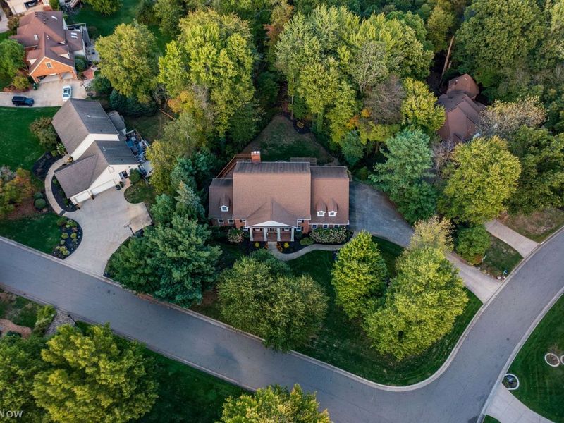 5636 Gray Fox Drive NW, Canton, OH 44718 Photo 4