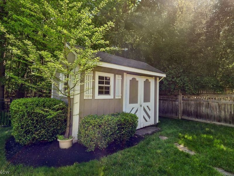 26643 Primrose Lane, Westlake, OH 44145 Photo 29