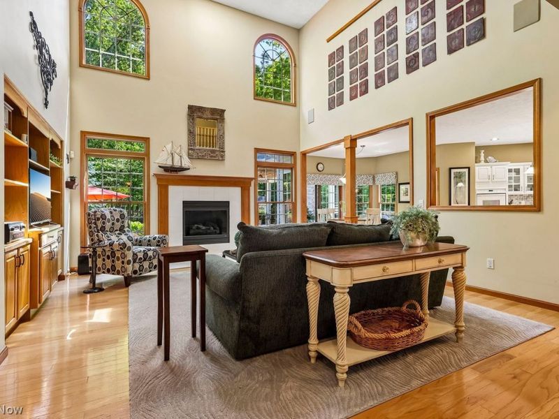 26643 Primrose Lane, Westlake, OH 44145 Photo 4