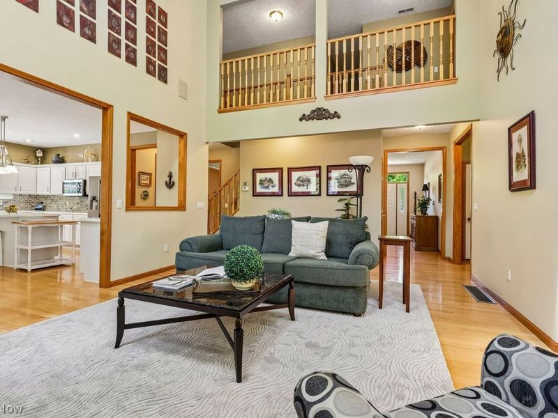 26643 Primrose Lane, Westlake, OH 44145 Photo 5
