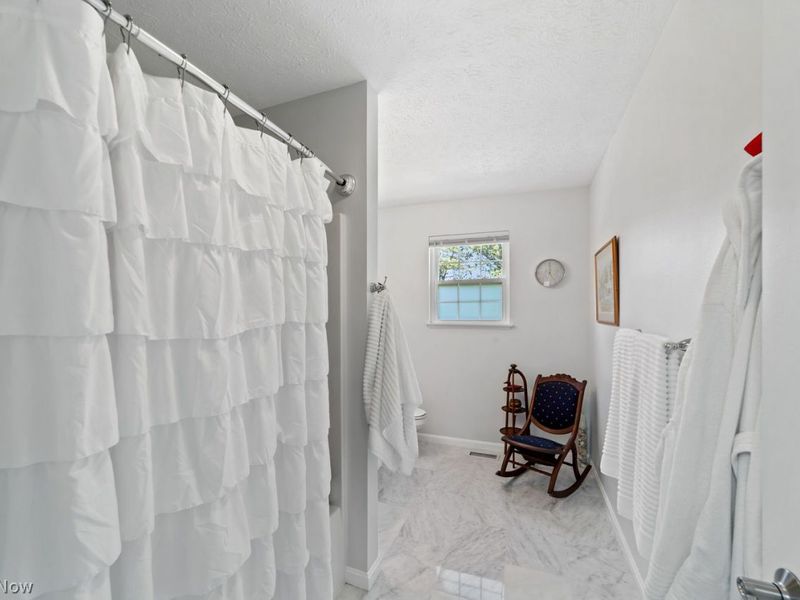 33175 Fairport Drive , Avon Lake, OH 44012 Photo 34