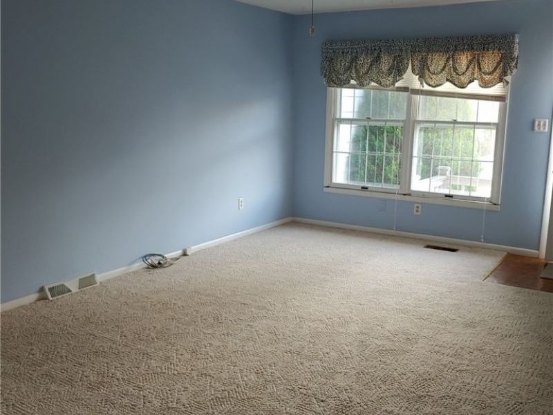 9034 Wiencek Road, Streetsboro, OH 44241 Photo 3