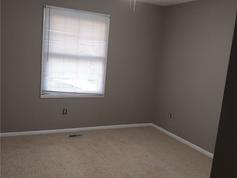 9034 Wiencek Road, Streetsboro, OH 44241 Photo 6