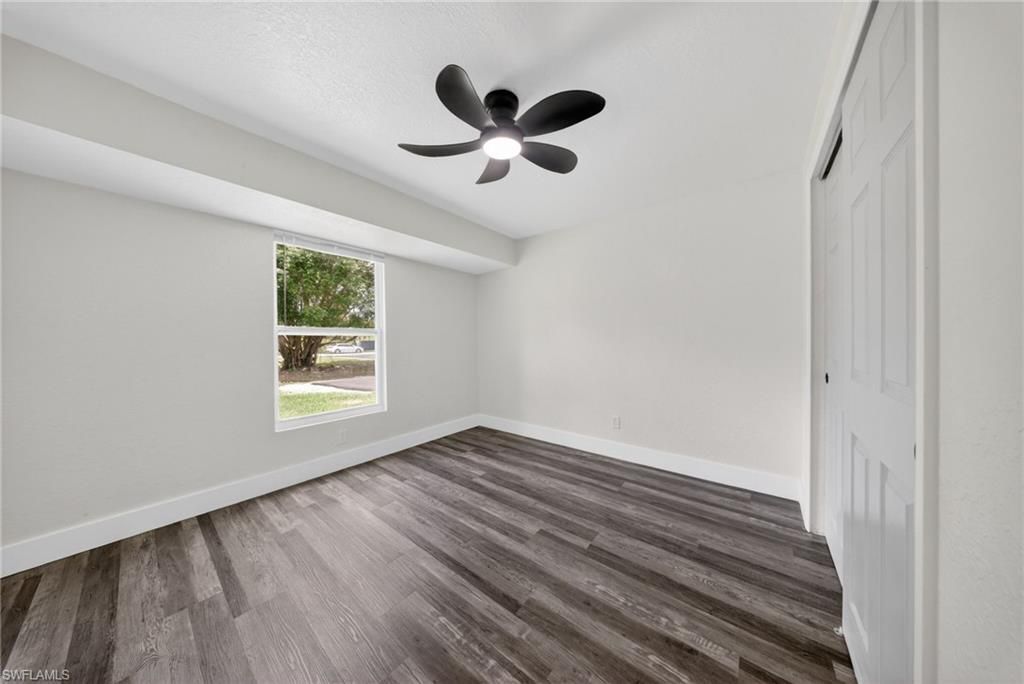 280 1st St Nw, Naples, FL 34120 Photo