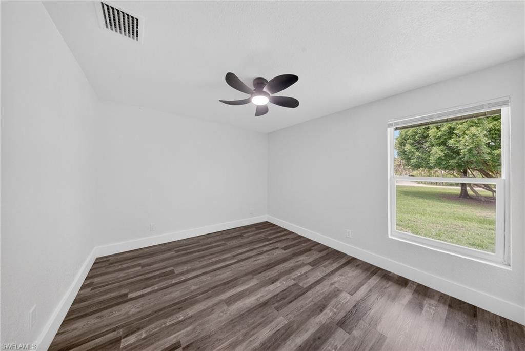 280 1st St Nw, Naples, FL 34120 Photo