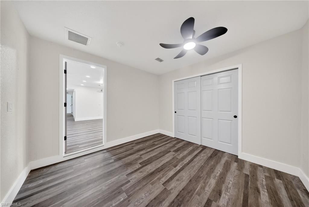 280 1st St Nw, Naples, FL 34120 Photo