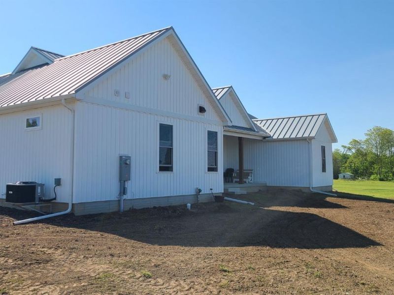1290 S Hartshorn Road, Marblehead, OH 43440 Photo 5