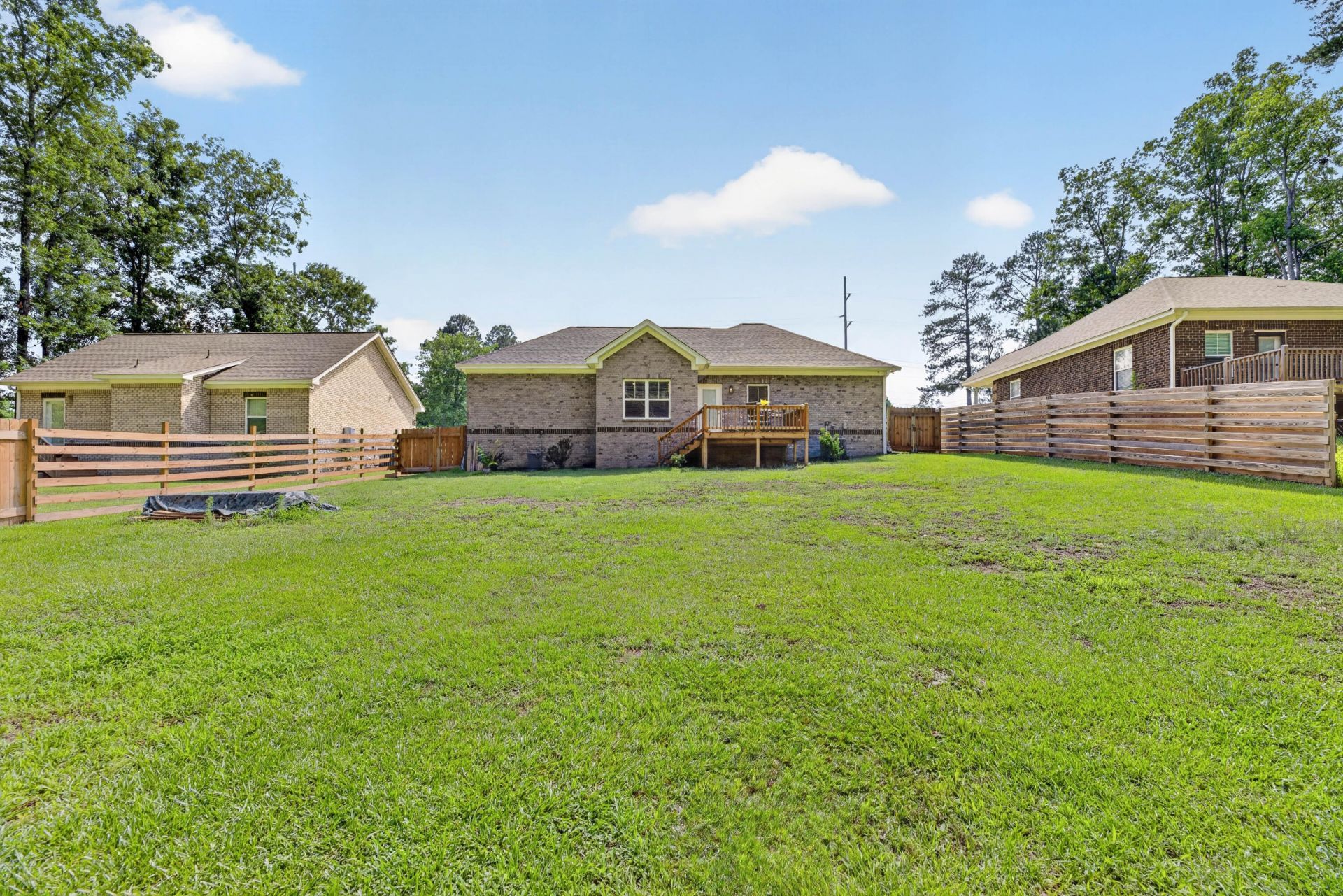 2034 NE Longwood Road Photo 40