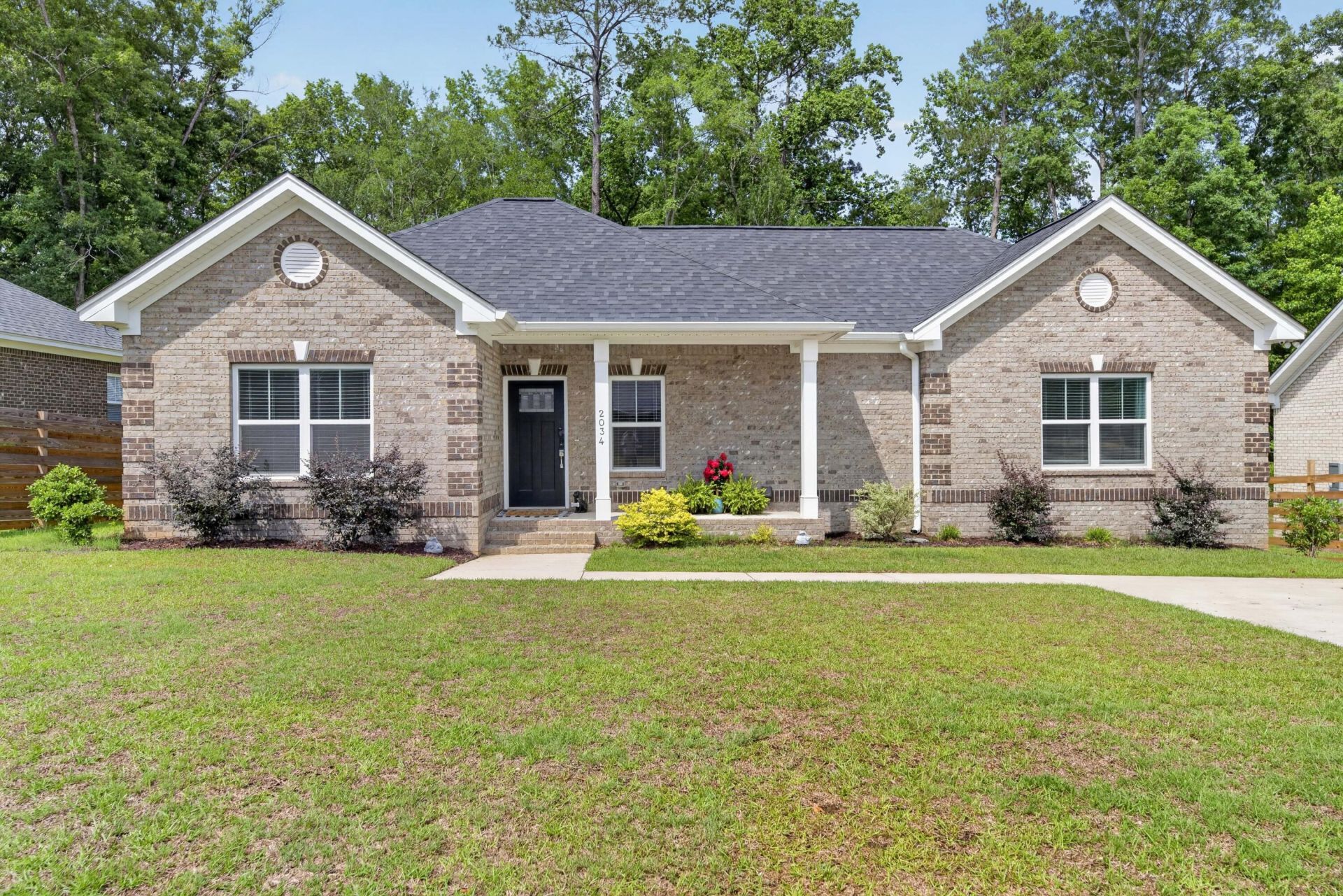 2034 NE Longwood Road Photo 44