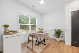 2034 NE Longwood Road photo 4