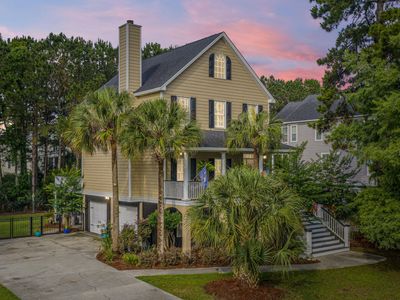 1984 N Creek Drive, Mount Pleasant, SC 29466