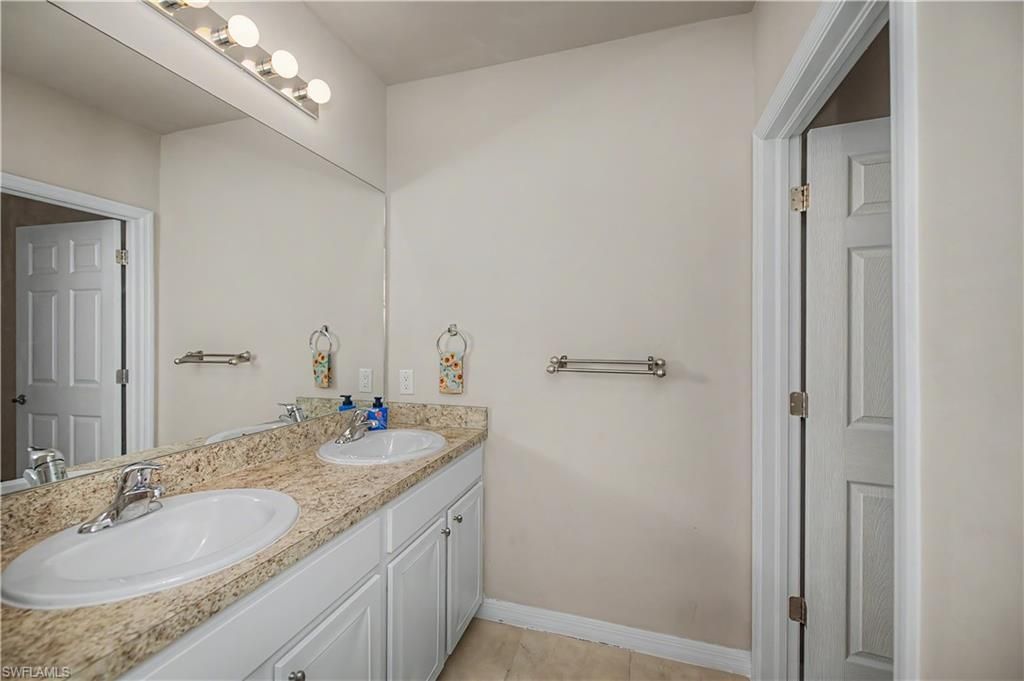 2495 Ciales Ct , Cape Coral, FL 33909 Photo