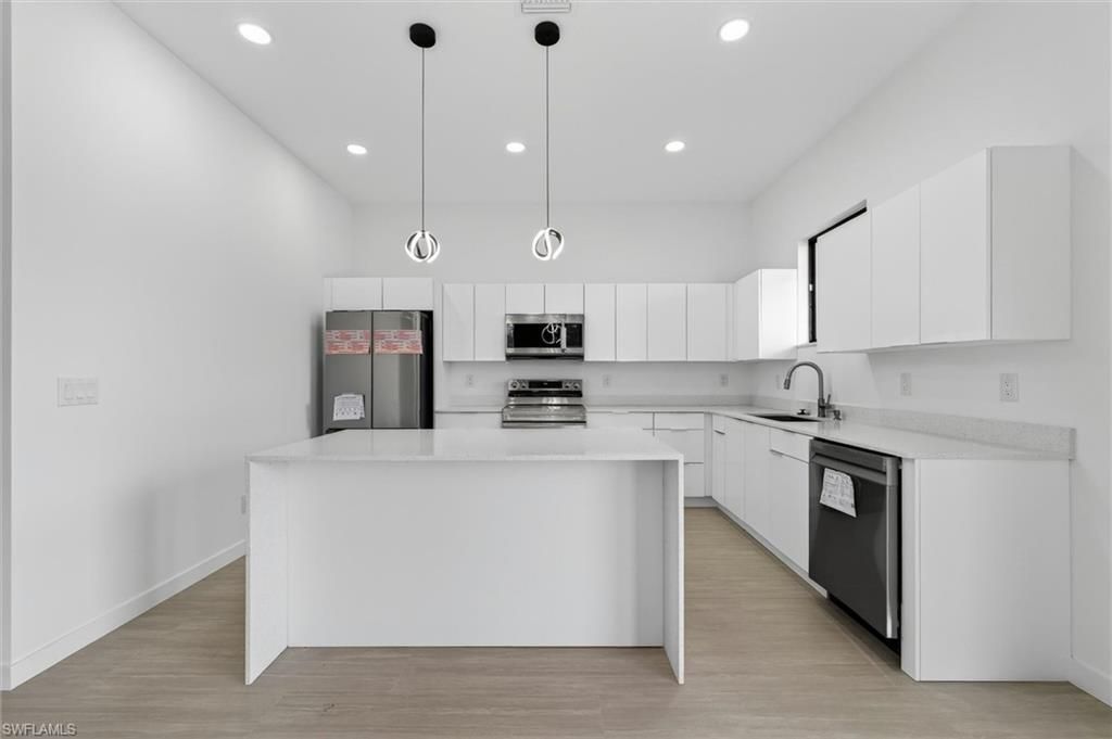 2441 NW 8th Ter, Cape Coral, FL 33993 Photo
