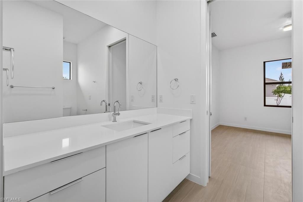 2441 NW 8th Ter, Cape Coral, FL 33993 Photo