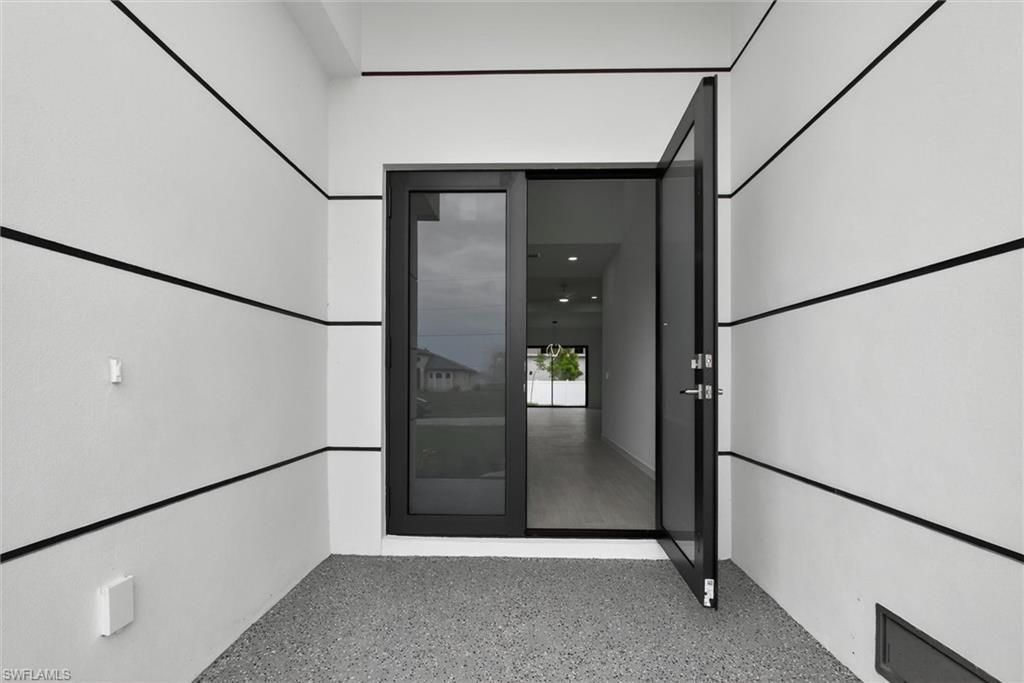 2441 NW 8th Ter, Cape Coral, FL 33993 Photo