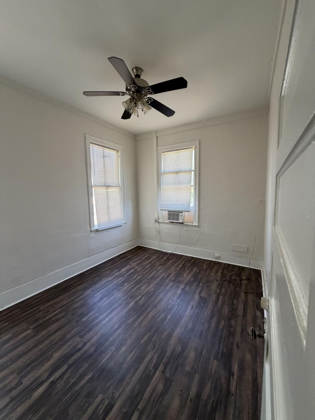 5603 Dobson Street  Photo 4