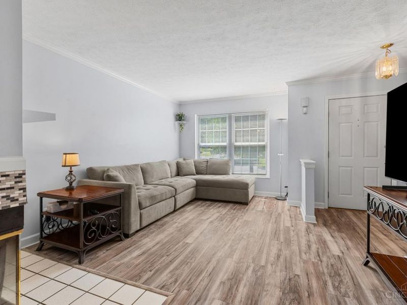 4644 Laurel View Drive, Union Twp, OH 45244 Photo 6