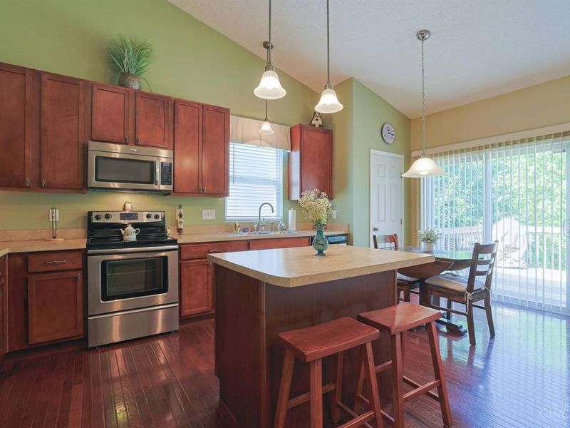 4193 S Gensen Loop, Union Twp, OH 45245 Photo 7