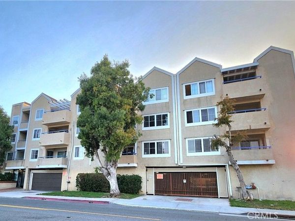 1629 Cherry, Unit 202, Long Beach, CA 90813