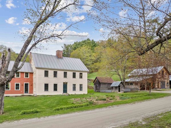 77 Kibling Hill Road, Tunbridge, VT 05077