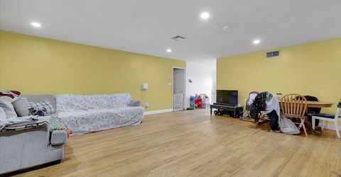 738 Costa Dr, Lodi, CA 95240 Photo