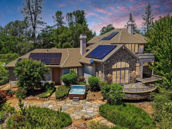 17340 Winchester Club Dr, Meadow Vista, CA 95722