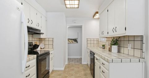 527 Rutgers Dr, Davis, CA 95616 Photo