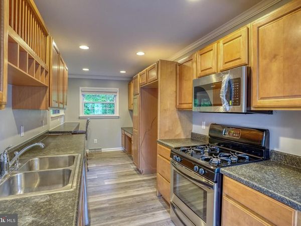 124 HILLDALE COURT, CLAYMONT, DE 19703