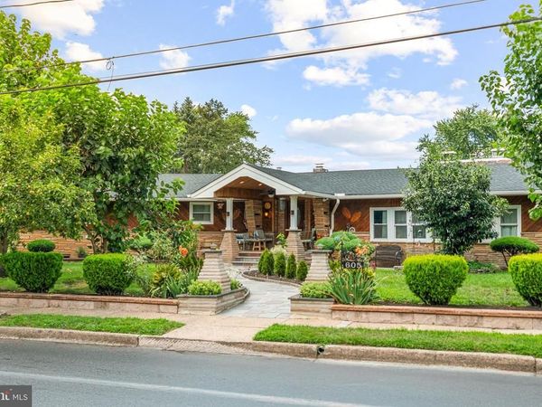 605 8TH STREET, RIVERSIDE, NJ 08075
