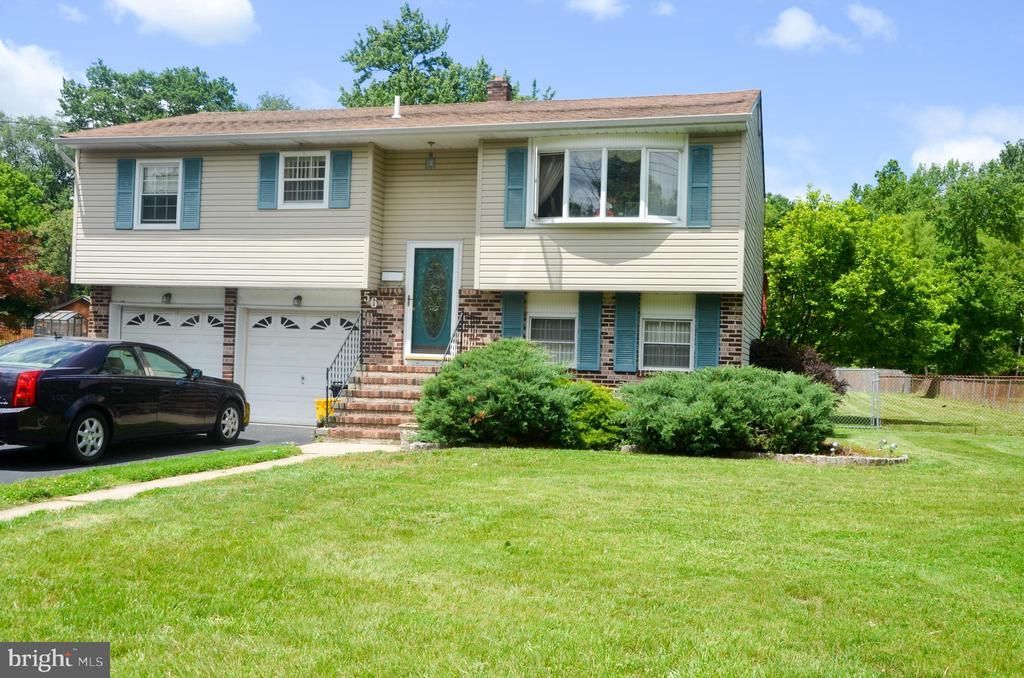 56 Theresa Street , Ewing, NJ 08618 Main Photo