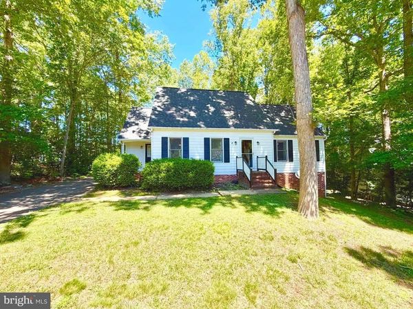609 STONEWALL LANE , FREDERICKSBURG, VA 22407