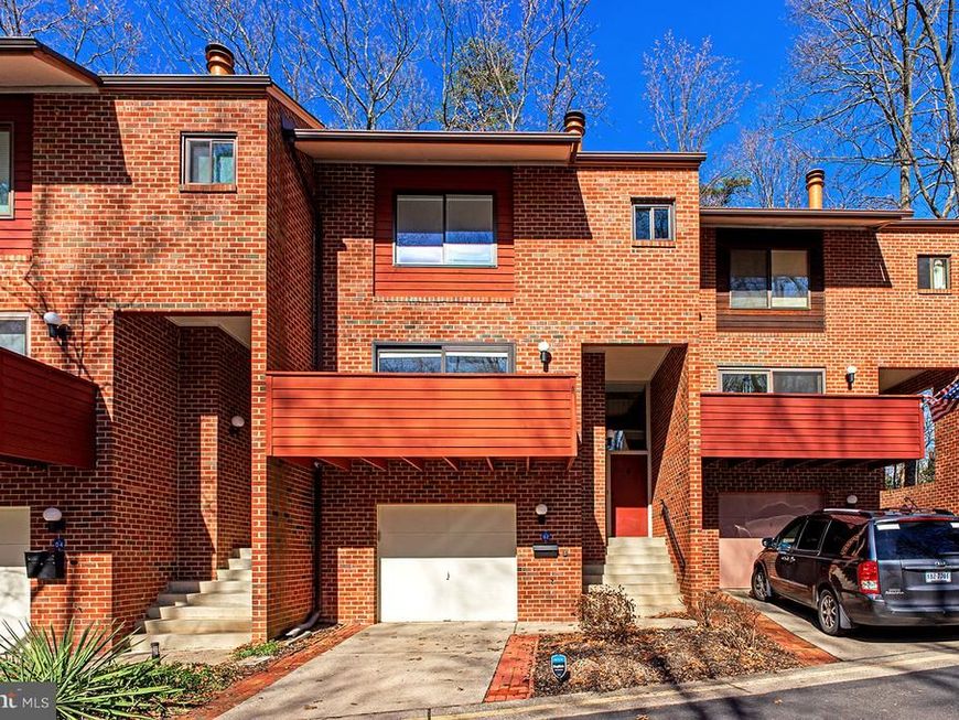 11502 Sunder Court, Reston, VA 20190 Main Photo