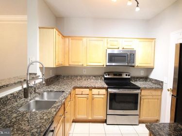 1570 SPRING GATE DRIVE , Unit 7108, MCLEAN, VA 22102