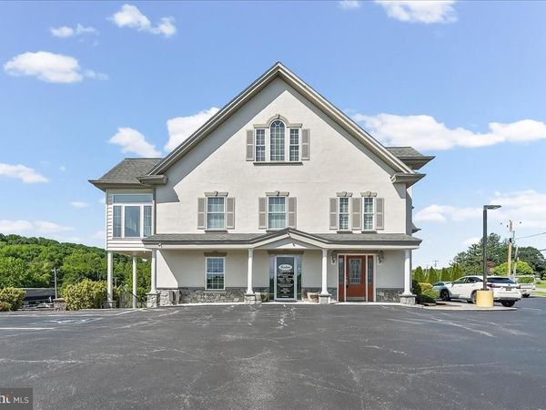 558 E BALTIMORE PIKE, WEST GROVE, PA 19390