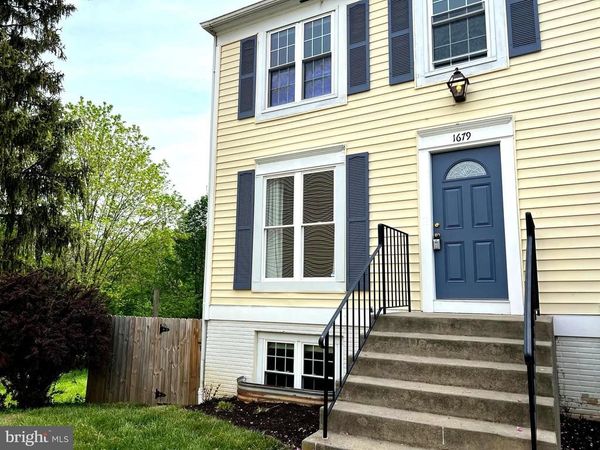 1679 COLONIAL WAY, FREDERICK, MD 21702