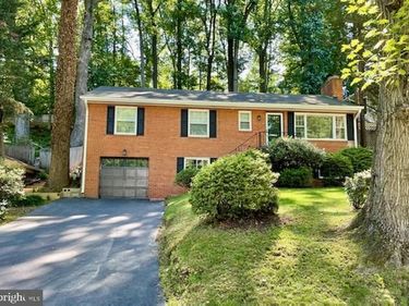 2305 VERMONT STREET N , ARLINGTON, VA 22207