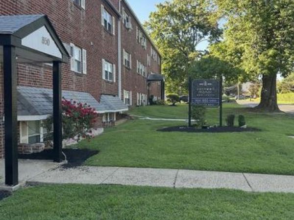 850 STATION AVENUE , BENSALEM, PA 19020