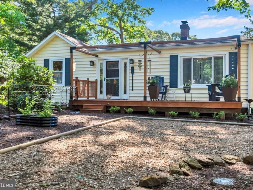 86 Riverside Drive, Severna Park, MD 21146 Main Photo