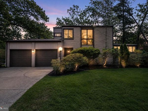 10325 SIXPENCE CIRCLE, COLUMBIA, MD 21044
