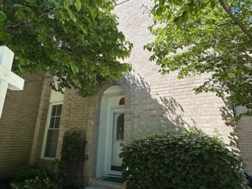 8328 N Brook Lane, Bethesda, MD 20814 Main Photo