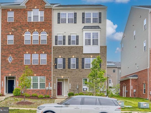 10720 PRESIDENTIAL PARKWAY, UPPER MARLBORO, MD 20772