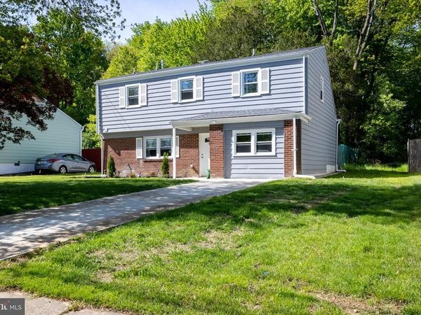 21 DIXMONT AVENUE , TRENTON, NJ 08618