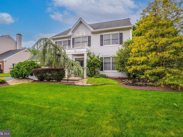 94 PROVIDENCE BOULEVARD , KENDALL PARK, NJ 08824