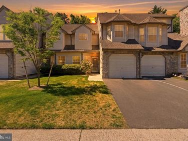 4202 NORMA PLACE , TOMS RIVER, NJ 08755