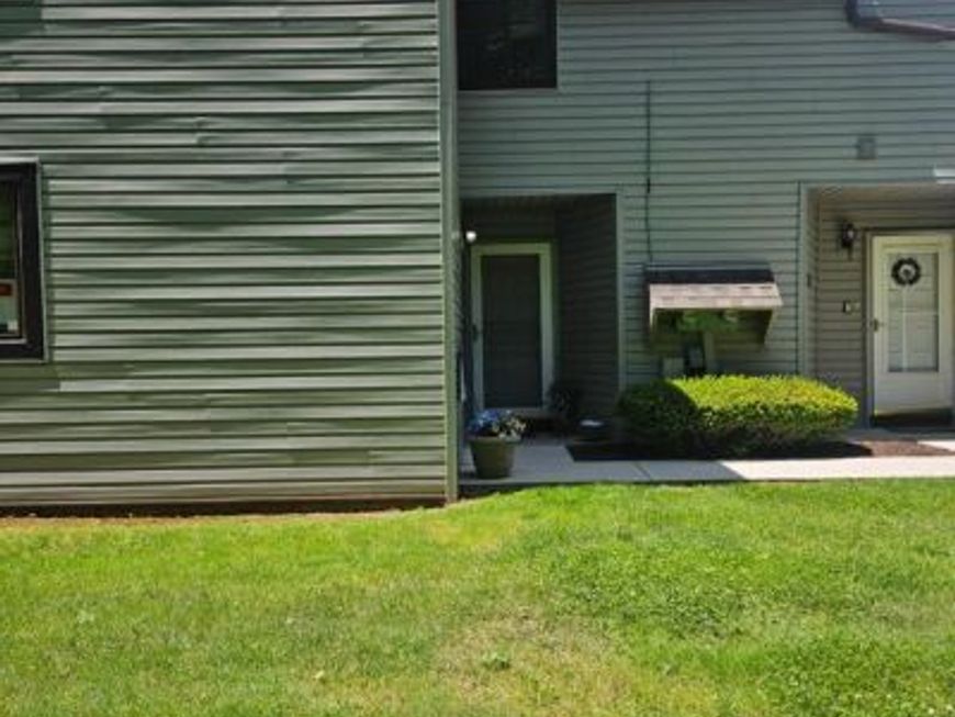55-7 Holly Drive , Reading, PA 19606 Main Photo